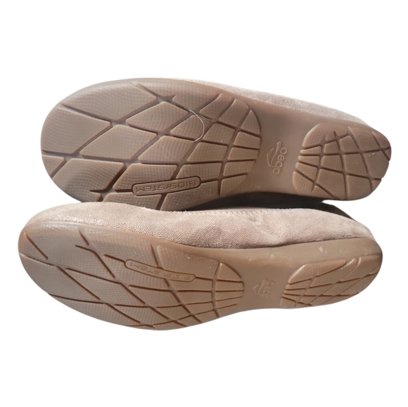 Abeo Tia ATO System Metallic Leather Elegant Tan Ballet Flats Size 6N - Picture 8 of 9